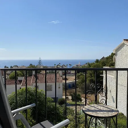 Mit Privatpool Fuer 6 Personen Ca 100 Qm In Nerja, Andalusien Costa Del Sol نيرخا