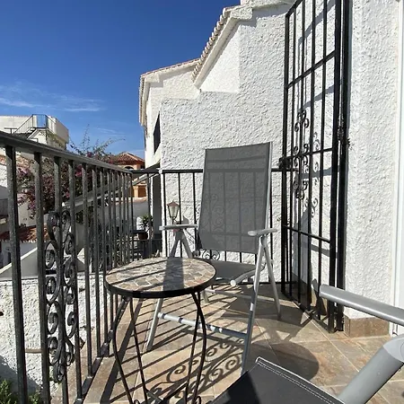 Mit Privatpool Fuer 6 Personen Ca 100 Qm In Nerja, Andalusien Costa Del Sol نيرخا